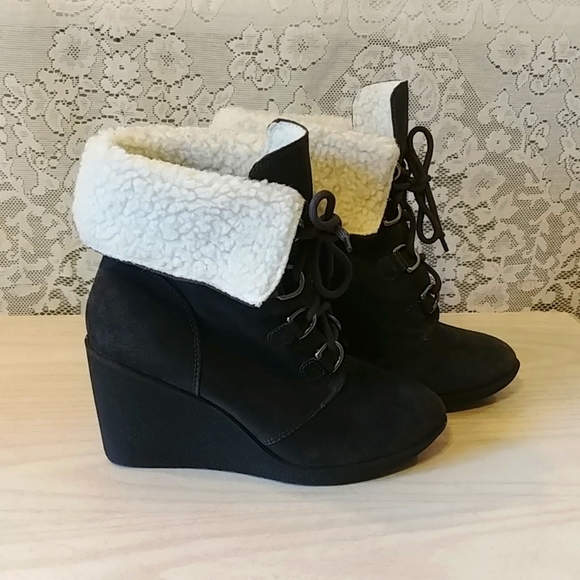 Preloved Faded Glory Boots Size 9. - Picture 2 of 6
